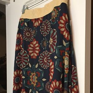 LuLaRoe Lola Skirt